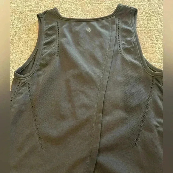 Athleta Foothill Seamless Split Back Tank Size XS | Color Black - Picture 12 of 12